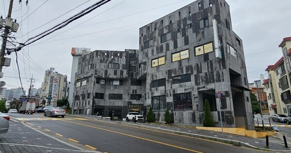 경기도 고양시 일산서구 일산동  580-4 중방스페셜타운 1층102호 근린상가 경매 물건 이미지