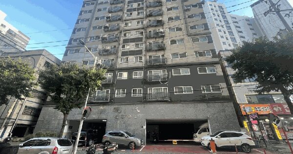 인천광역시 부평구 부평동 504-4 현대홈타운  4층403호 아파트 경매 물건 이미지