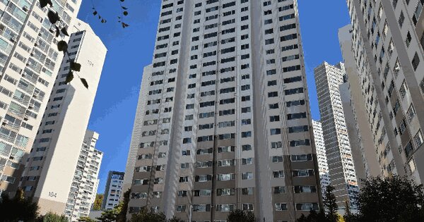 충청남도 천안시 동남구 신방동 895 두레현대아파트1단지 103동 24층2401호 아파트 경매 물건 이미지