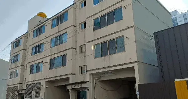 경상북도 안동시 안기동 170-67  4층402호 다세대주택 경매 물건 이미지