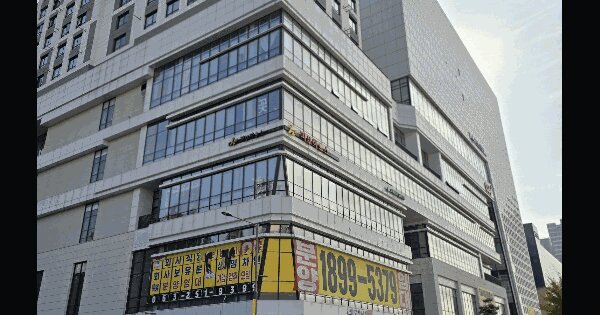 전북특별자치도 전주시 덕진구 송천동2가 1329-1 로마네시티현대썬앤빌전주  지하1층엘117호 판매시설 경매 물건 이미지