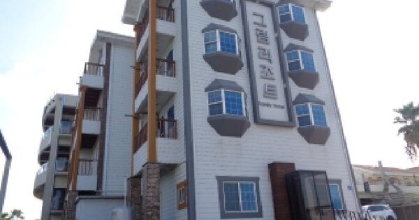 제주특별자치도 제주시 용담삼동 1020-4  숙박시설 경매 물건 이미지