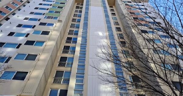 경상남도 통영시 무전동 1054-5 한진로즈힐비치 202동 4층406호 아파트 경매 물건 이미지