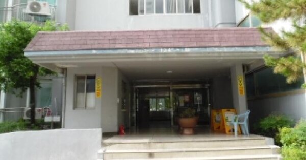 전북특별자치도 전주시 덕진구 송천동1가 101-3 신일아파트 104동 8층 809호 미지정 경매 물건 이미지
