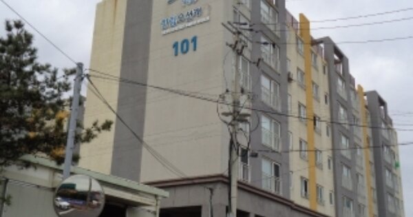 제주특별자치도 제주시 한림읍 옹포리 283, 101동 OOOOOO OOOOOOOOOOO 아파트 경매 물건 이미지
