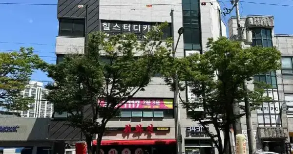 전북특별자치도 전주시 완산구 중화산동1가 321-17  근린시설 경매 물건 이미지