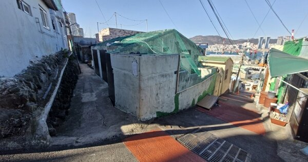 부산광역시 영도구 봉래동5가82-13 대지 경매 물건 이미지