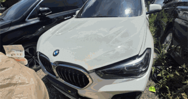 BMW X1 xDrive20i 등록번호 : 334거3852 미지정 경매 물건 이미지