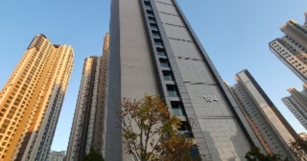 경기도 화성시 영천동  874 동탄역대방디엠시티더센텀 104동 24층2406호 오피스텔 경매 물건 이미지