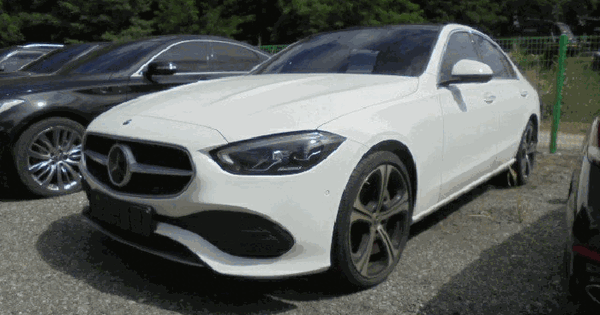 Mercedes-Benz C300 4MATIC 등록번호 : 221부5376 미지정 경매 물건 이미지