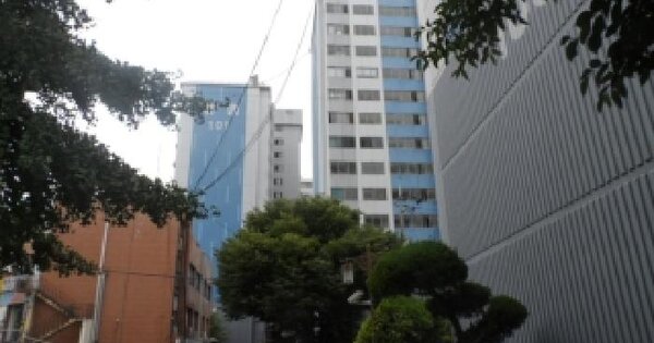 전북특별자치도 전주시 덕진구 송천동2가 530-3 대명궁궐아파트 101동 1층106호 미지정 경매 물건 이미지