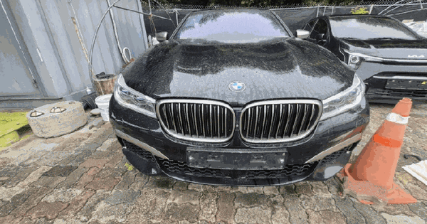 BMW M760Li xDrive 등록번호 : 34구6211 미지정 경매 물건 이미지