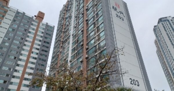 경기도 의정부시 용현동  221-3 현대아파트 203동 2층 203호 아파트 경매 물건 이미지