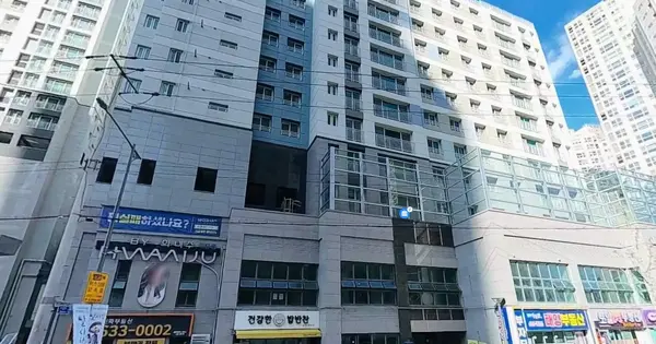 부산광역시 남구 문현동 1250 대연양우내안애퍼스트 근린생활시설2동 지6층근생2-3호 근린상가 경매 물건 이미지