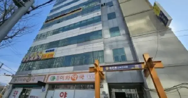 경상남도 창원시 의창구 팔용동 33-7 정우파티마빌딩 8층 801호 근린상가 경매 물건 이미지