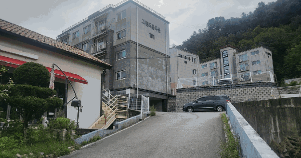 강원특별자치도 홍천군 홍천읍 갈마곡리 128-1 그랜드홈타운 가동 4층402호 다세대주택 경매 물건 이미지