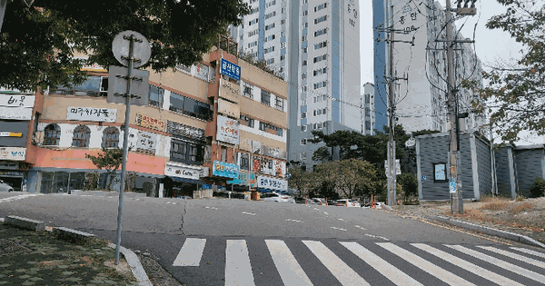 경상남도 진주시 금산면 장사리 1000 금산흥한골든빌 112동 4층403호 아파트 경매 물건 이미지